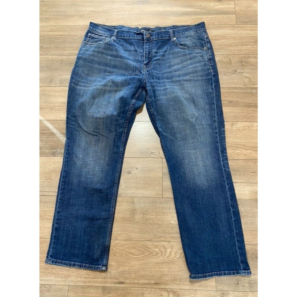 BKE Buckle Jake Mens 44X32 Thick Stitch Blue Denim Jeans Whiskers Stretch